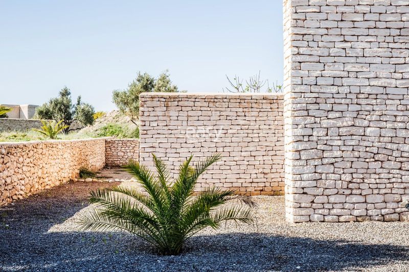 Location identification and precise mapping of various places throughout Morocco